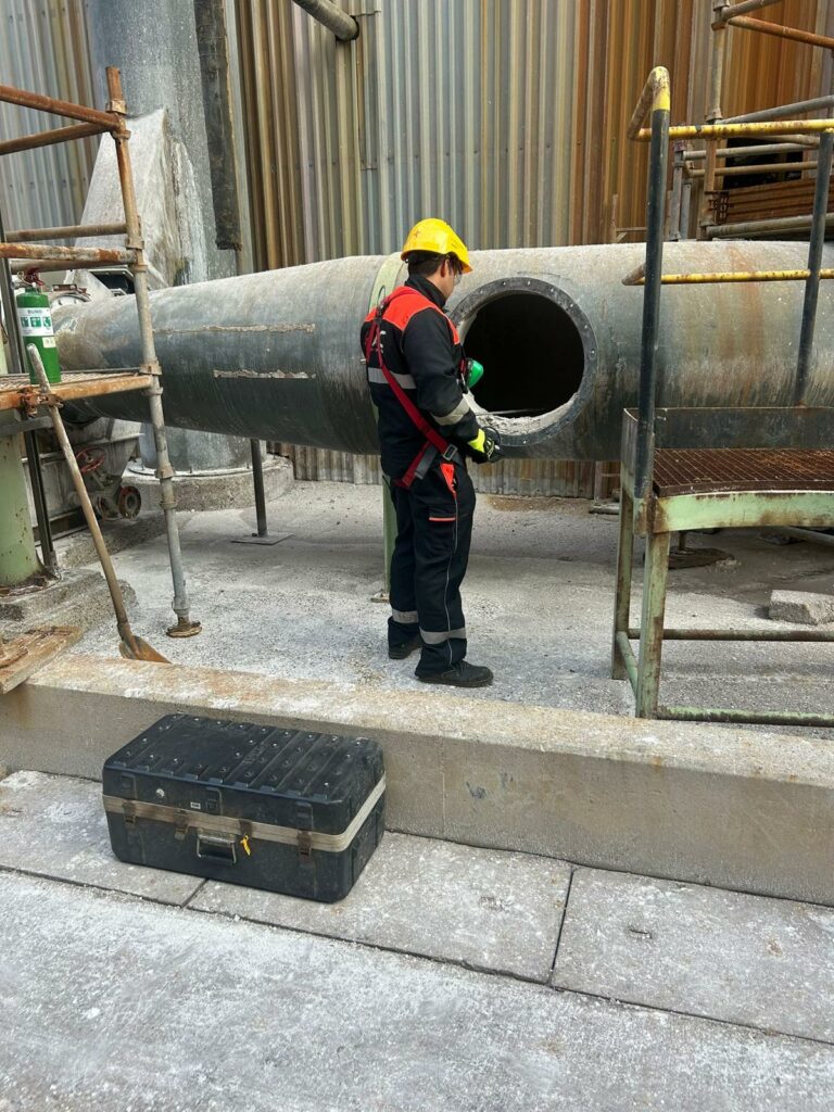 SMC - Over SMC - Veiligheidsoplossingen, Trainingen, Veiligheidsmaterialen