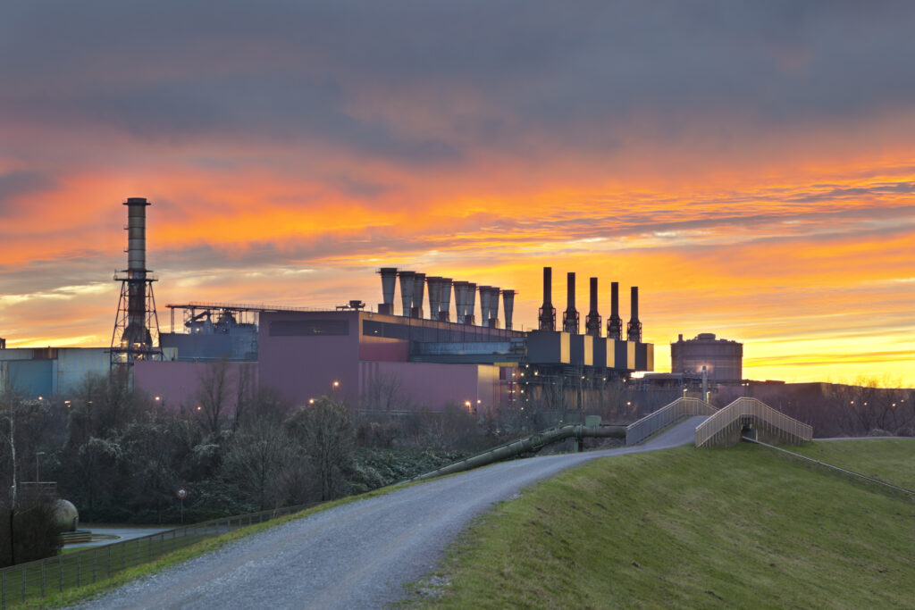SMC steel plant with fiery sky 2023 11 27 05 23 32 utc